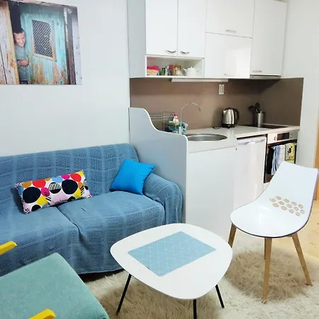 Apartment Sirma's Unique Artsy Modern Quiet 1-bdrm In The Heart Of
