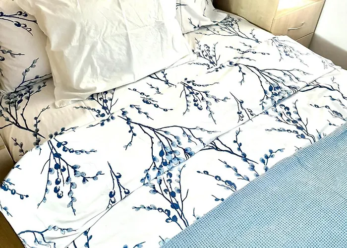 Apartment Sirma's Unique Artsy Modern Quiet 1-bdrm In The Heart Of